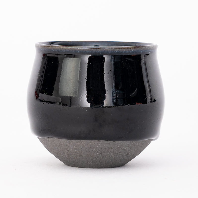 Master Xu-Black Glaze
